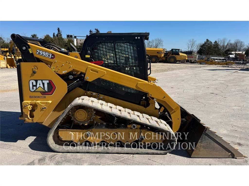 CAT 299D3XE 推土機