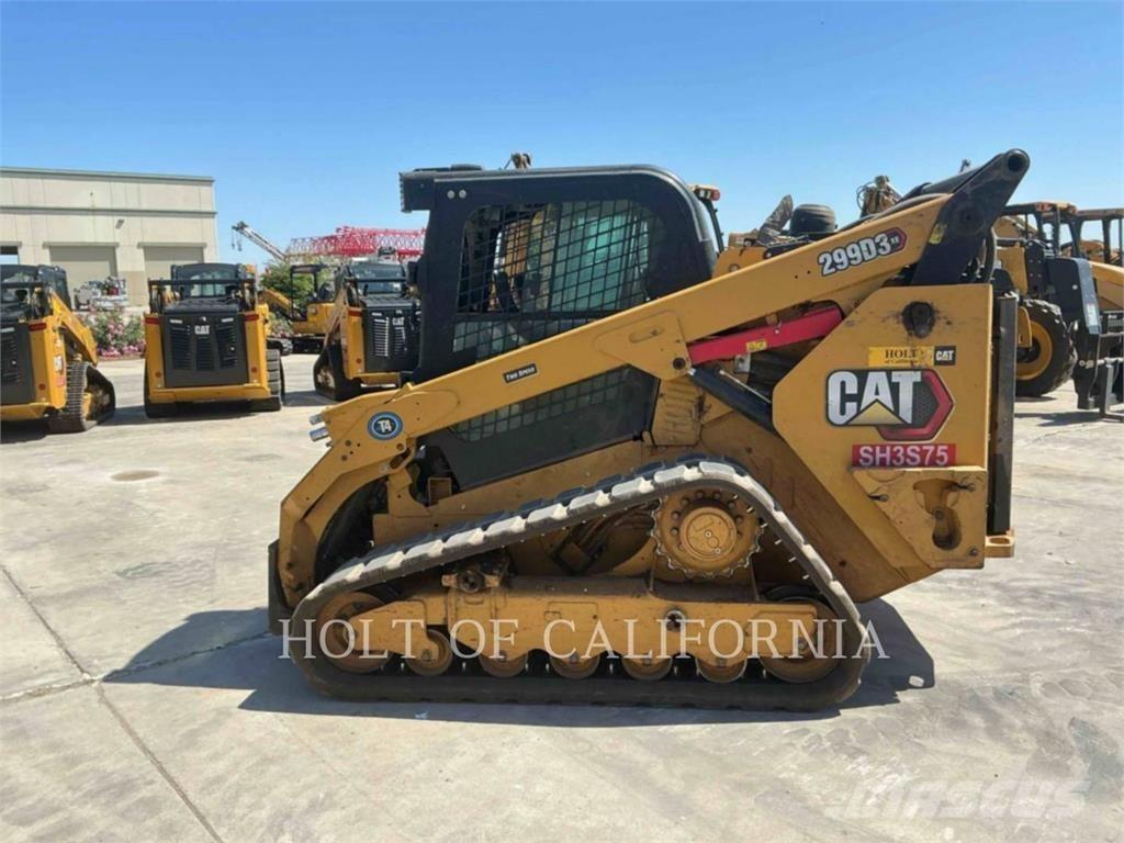 CAT 299D3XE 推土機
