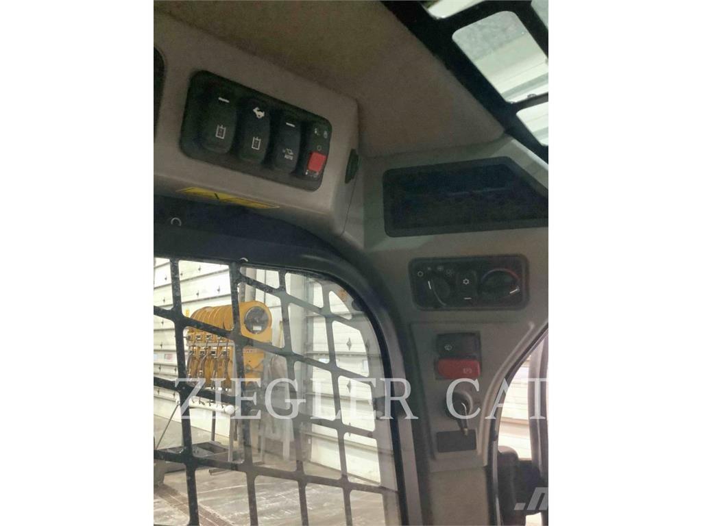 CAT 299D3XE 推土機