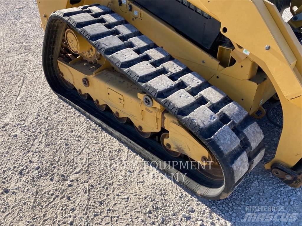CAT 299D3XPS2C 滑移轉向裝載機