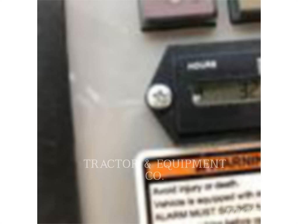 CAT 300.9D 履帶式 挖土機/掘鑿機/挖掘機