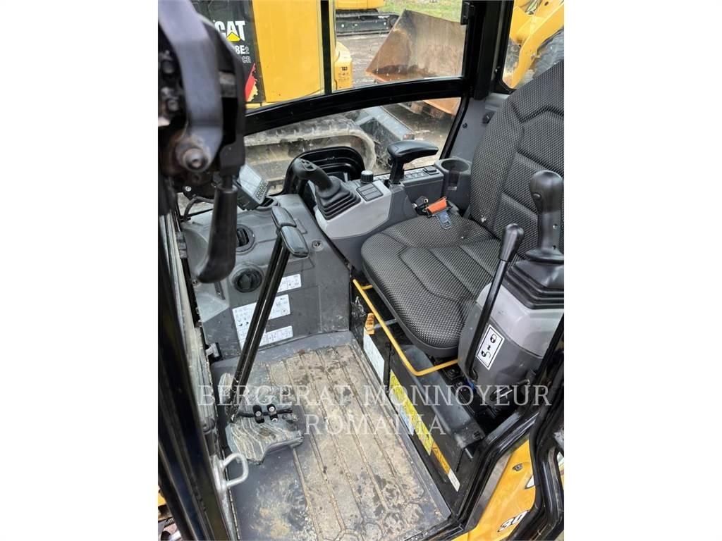CAT 301.6-05 履帶式 挖土機/掘鑿機/挖掘機