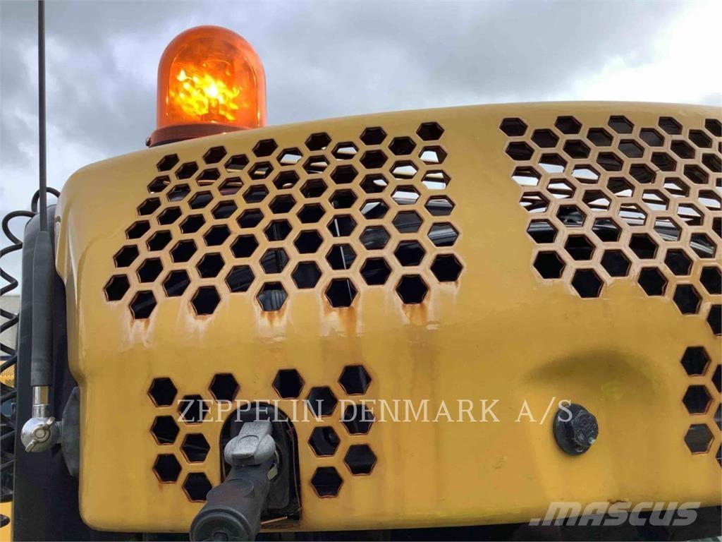 CAT 301.605 履帶式 挖土機/掘鑿機/挖掘機