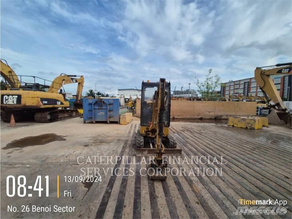 CAT 301.7-05CR 履帶式 挖土機/掘鑿機/挖掘機