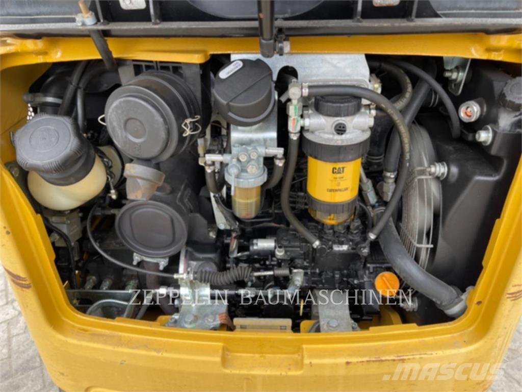 CAT 301.7D 履帶式 挖土機/掘鑿機/挖掘機