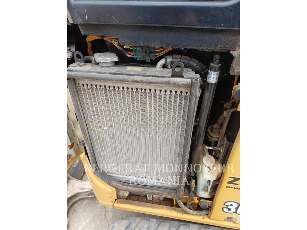 CAT 301.8-05 履帶式 挖土機/掘鑿機/挖掘機