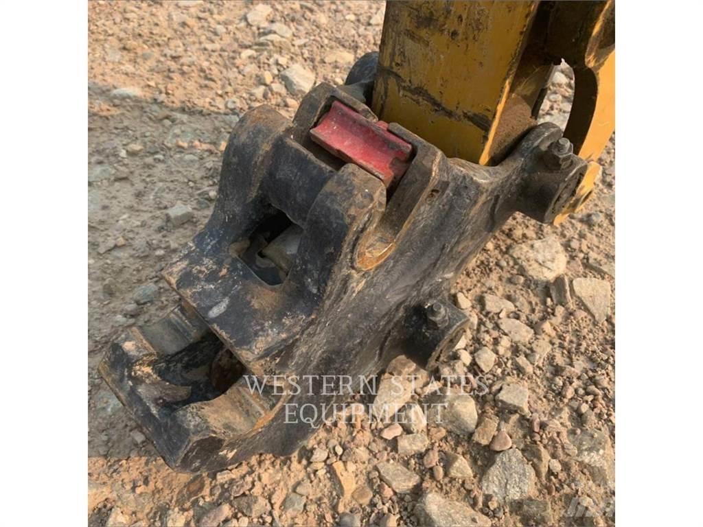 CAT 302 履帶式 挖土機/掘鑿機/挖掘機