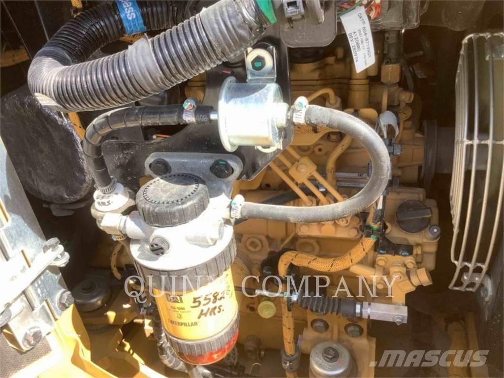 CAT 302.7 履帶式 挖土機/掘鑿機/挖掘機