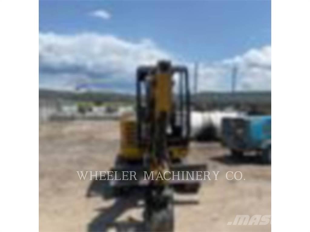 CAT 302.7DC1TH 履帶式 挖土機/掘鑿機/挖掘機