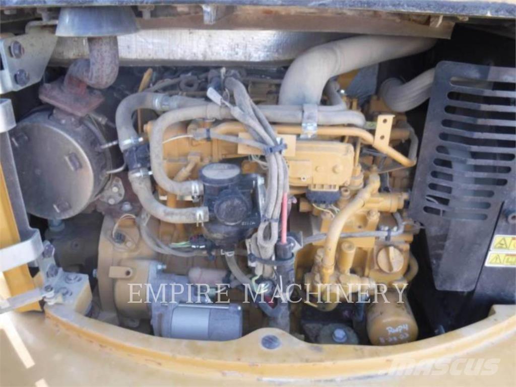 CAT 304E2 履帶式 挖土機/掘鑿機/挖掘機