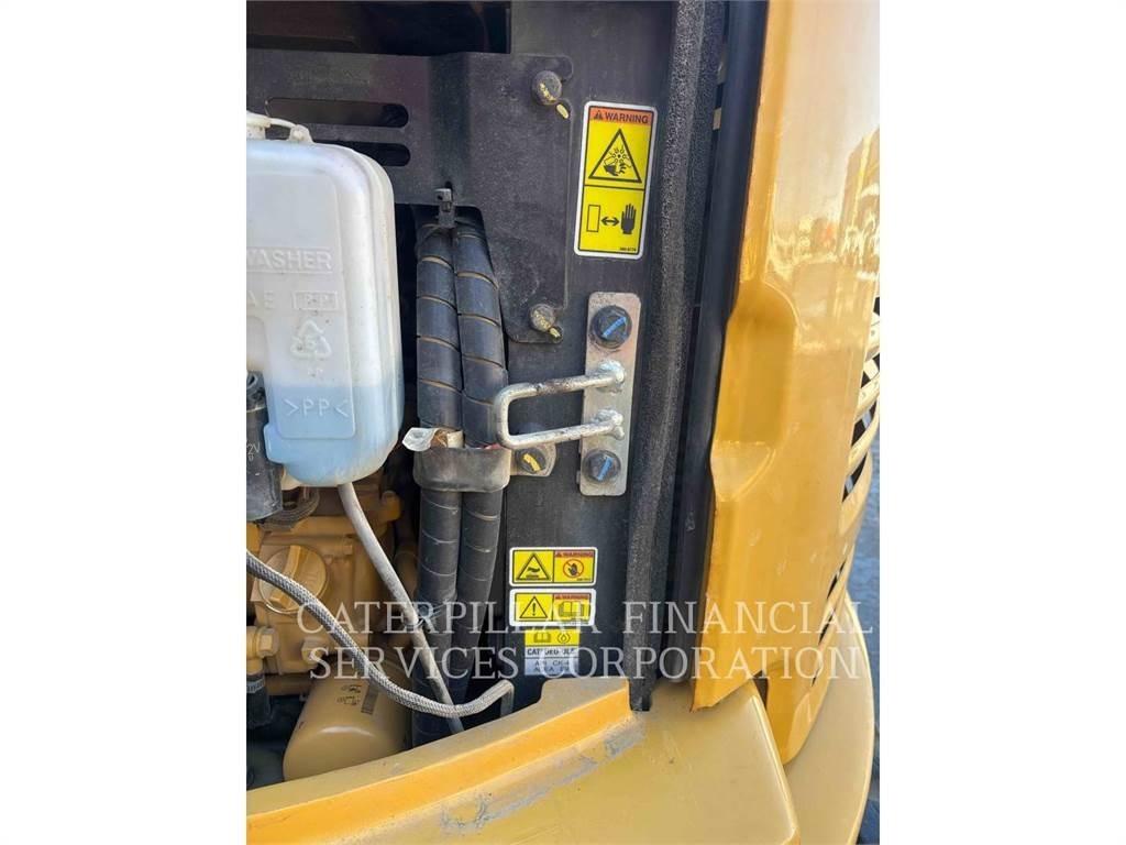CAT 304E2CR 履帶式 挖土機/掘鑿機/挖掘機