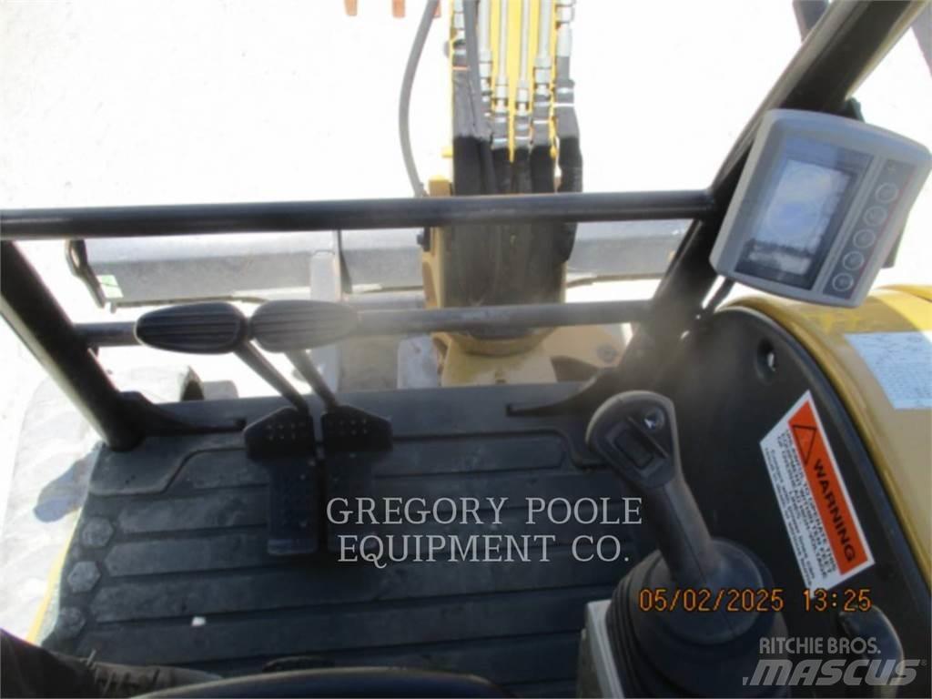 CAT 304E2CR 履帶式 挖土機/掘鑿機/挖掘機