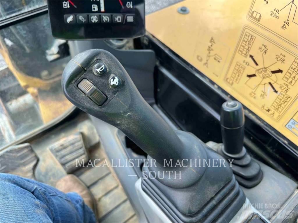 CAT 305 CR 履帶式 挖土機/掘鑿機/挖掘機