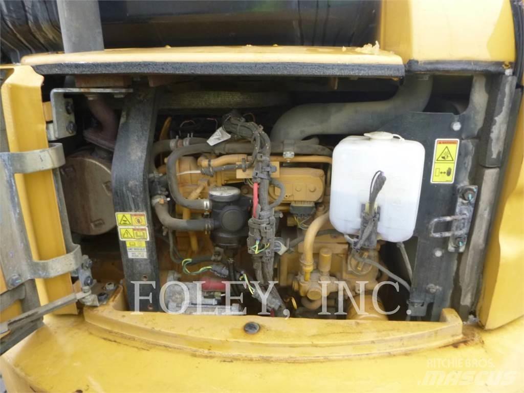 CAT 305E2CR 履帶式 挖土機/掘鑿機/挖掘機