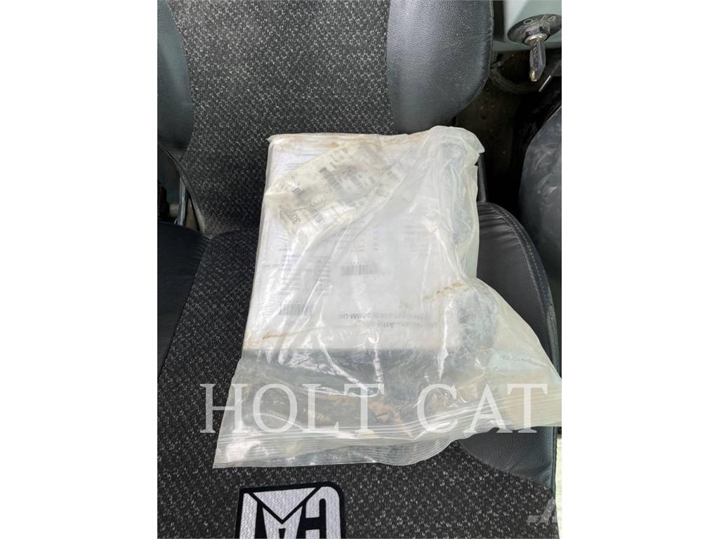 CAT 305E2CR 履帶式 挖土機/掘鑿機/挖掘機