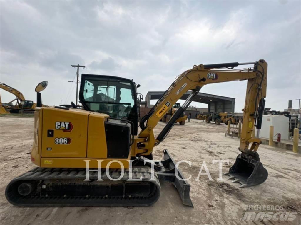 CAT 306 CR 履帶推土機