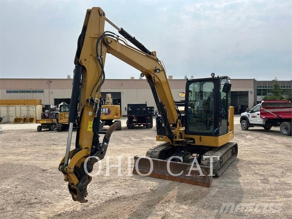 CAT 30607CR 小型挖土機/掘鑿機<7t(小型挖掘機)