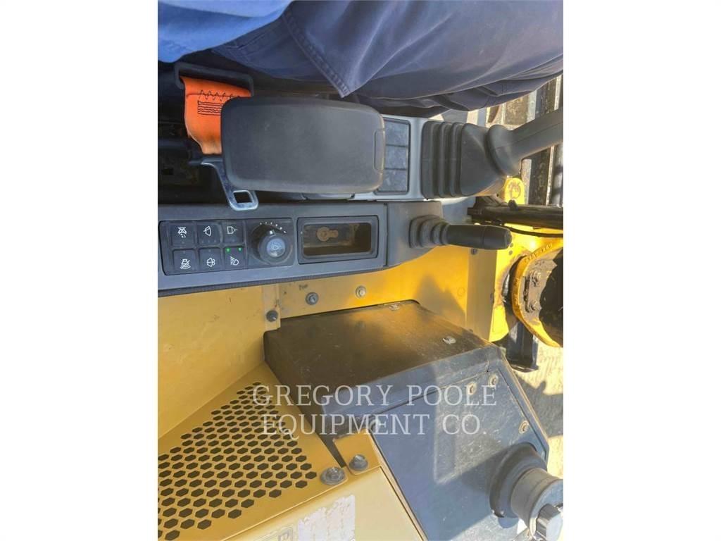 CAT 30607CR 履帶式 挖土機/掘鑿機/挖掘機