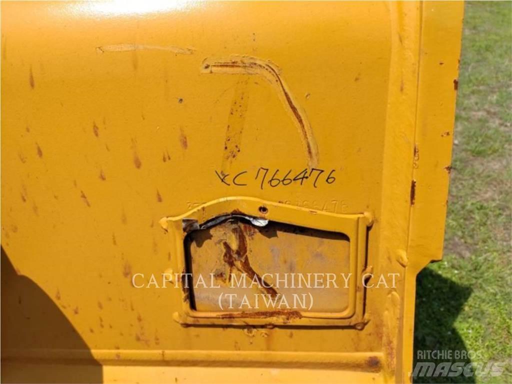CAT 320 鏟斗