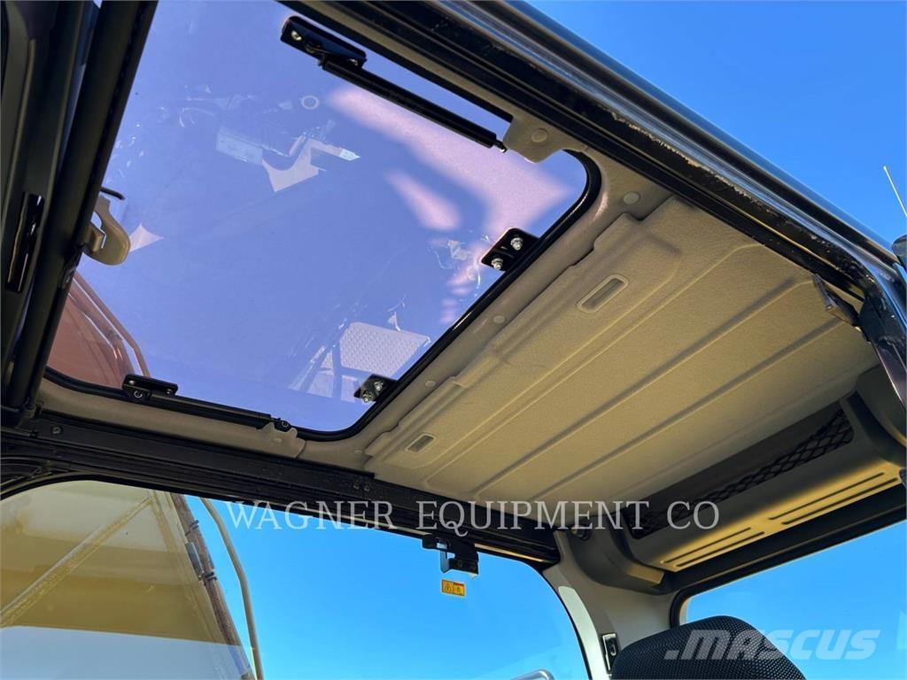 CAT 323 履帶式 挖土機/掘鑿機/挖掘機