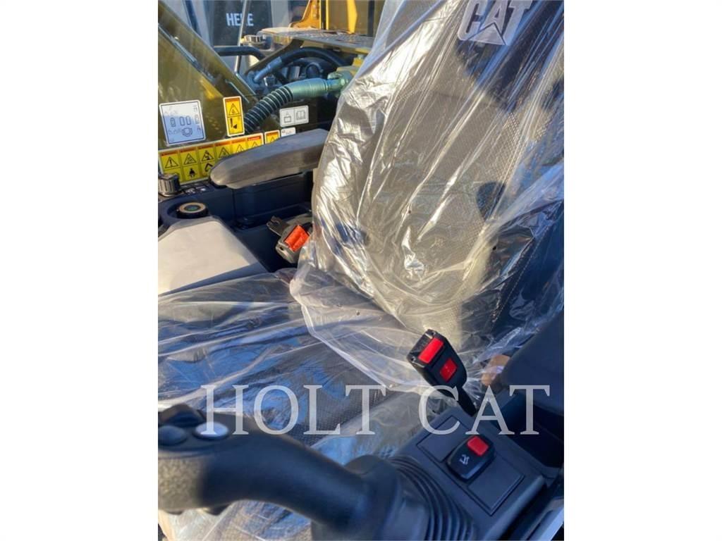 CAT 323 TC 履帶式 挖土機/掘鑿機/挖掘機
