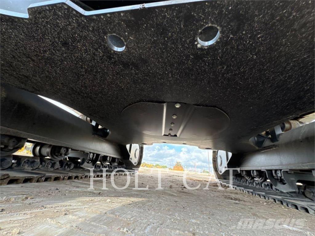 CAT 323 TC 輪胎式裝載機