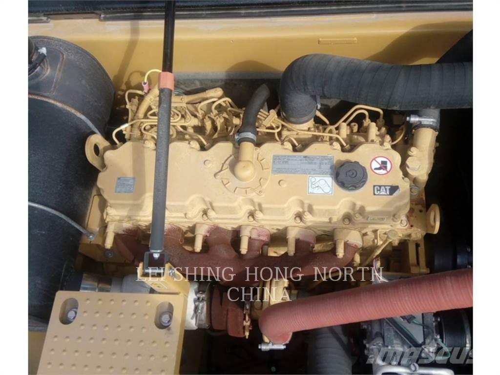 CAT 330D2L 履帶式 挖土機/掘鑿機/挖掘機