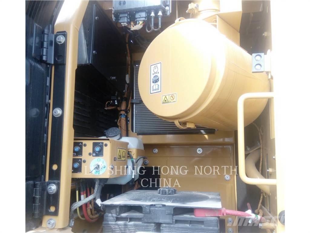 CAT 330D2L 履帶式 挖土機/掘鑿機/挖掘機