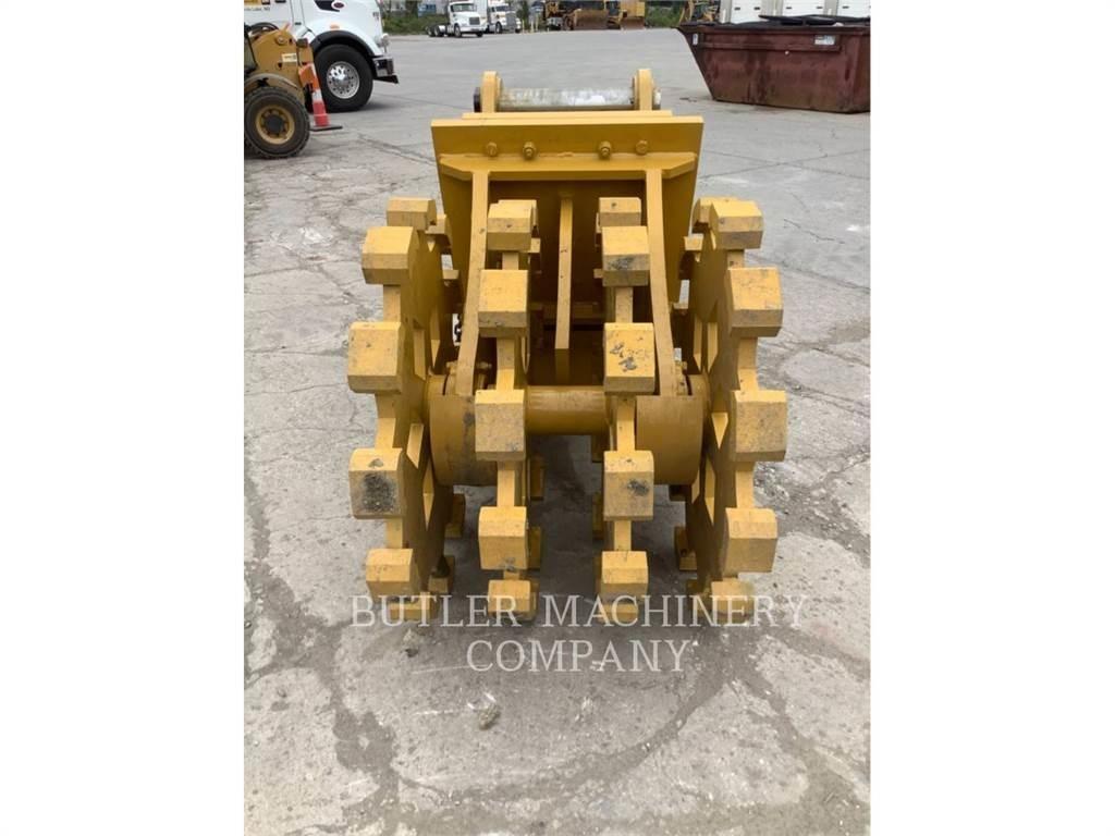 CAT 36 COMPACTOR WHEEL 其他
