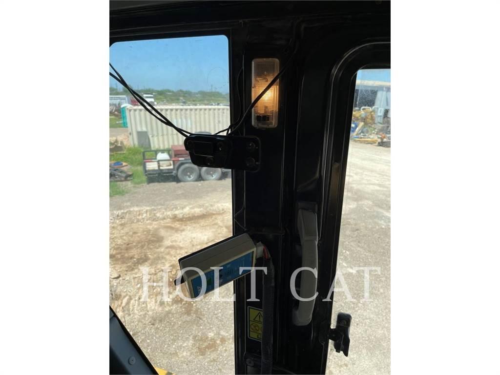 CAT 374FL 履帶式 挖土機/掘鑿機/挖掘機
