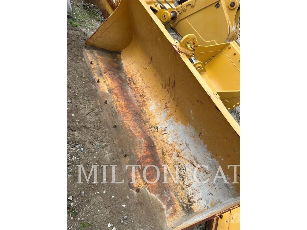 CAT 415F 鏟斗