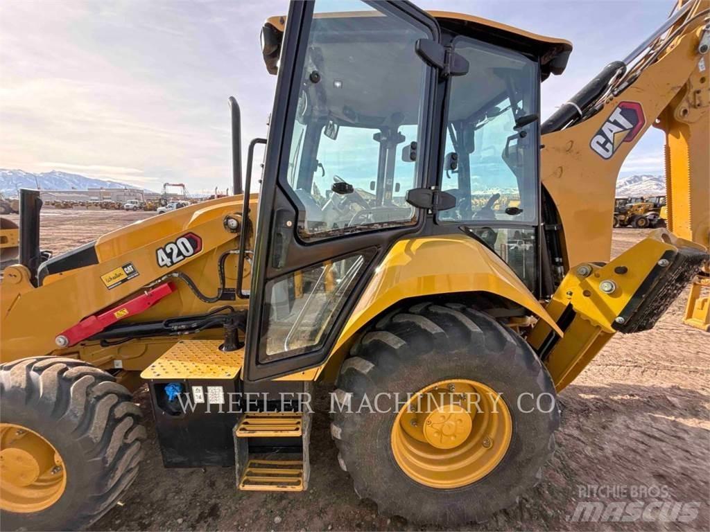 CAT 420 反鏟裝載機