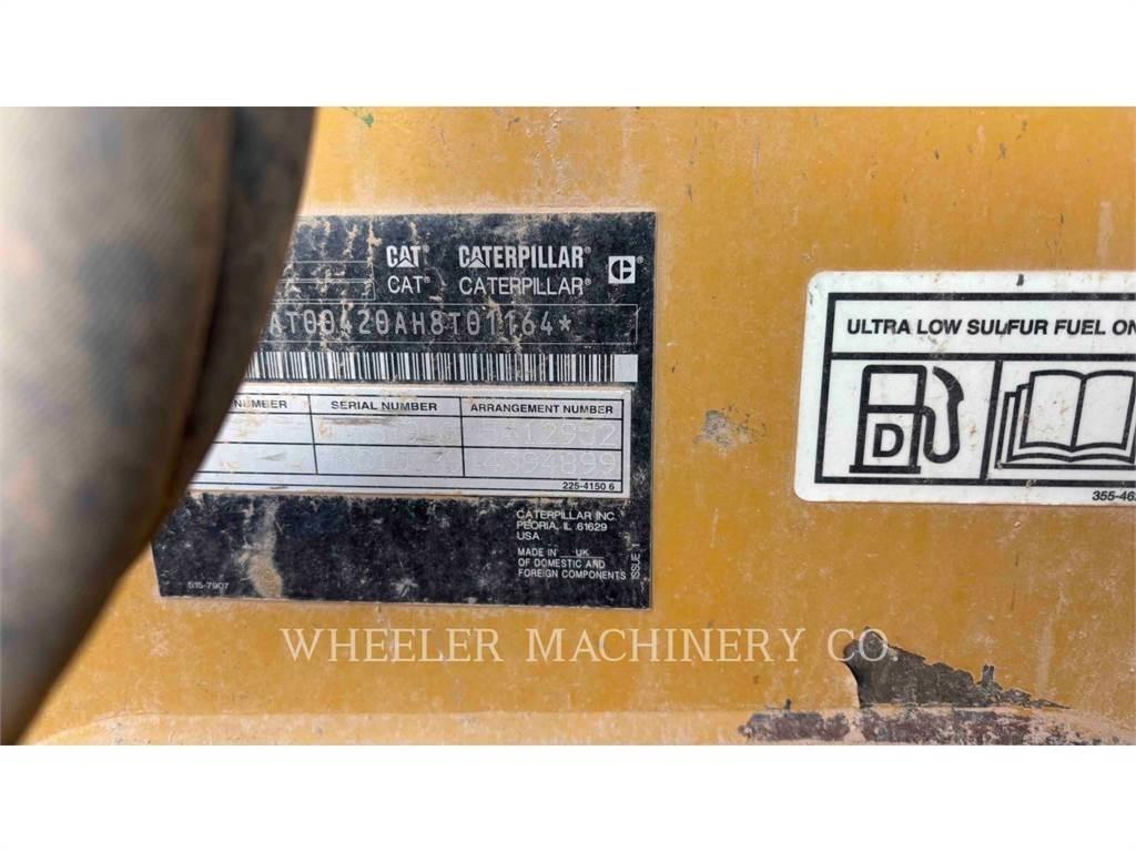 CAT 420 反鏟裝載機