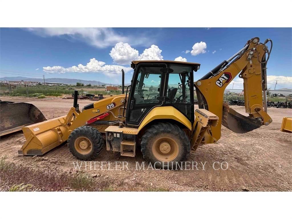 CAT 420 反鏟裝載機
