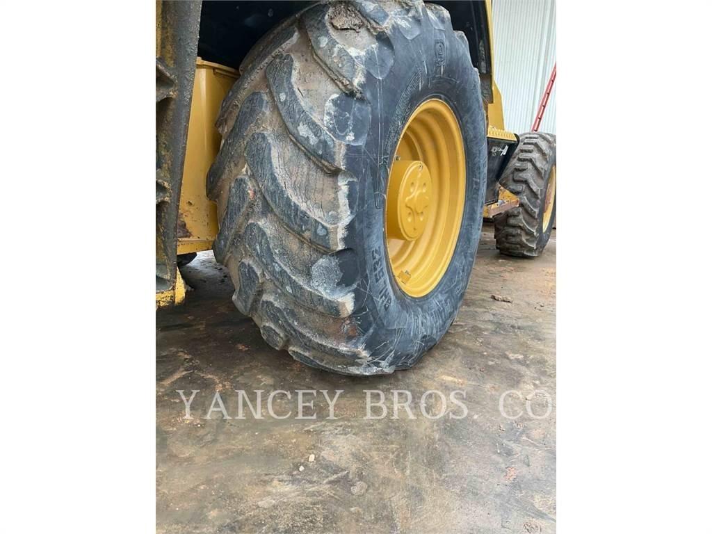 CAT 420 反鏟裝載機