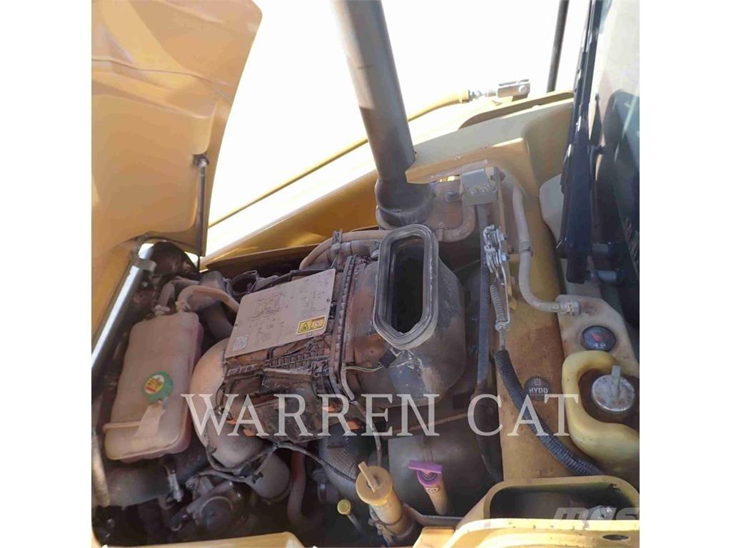 CAT 420 AE4 反鏟裝載機