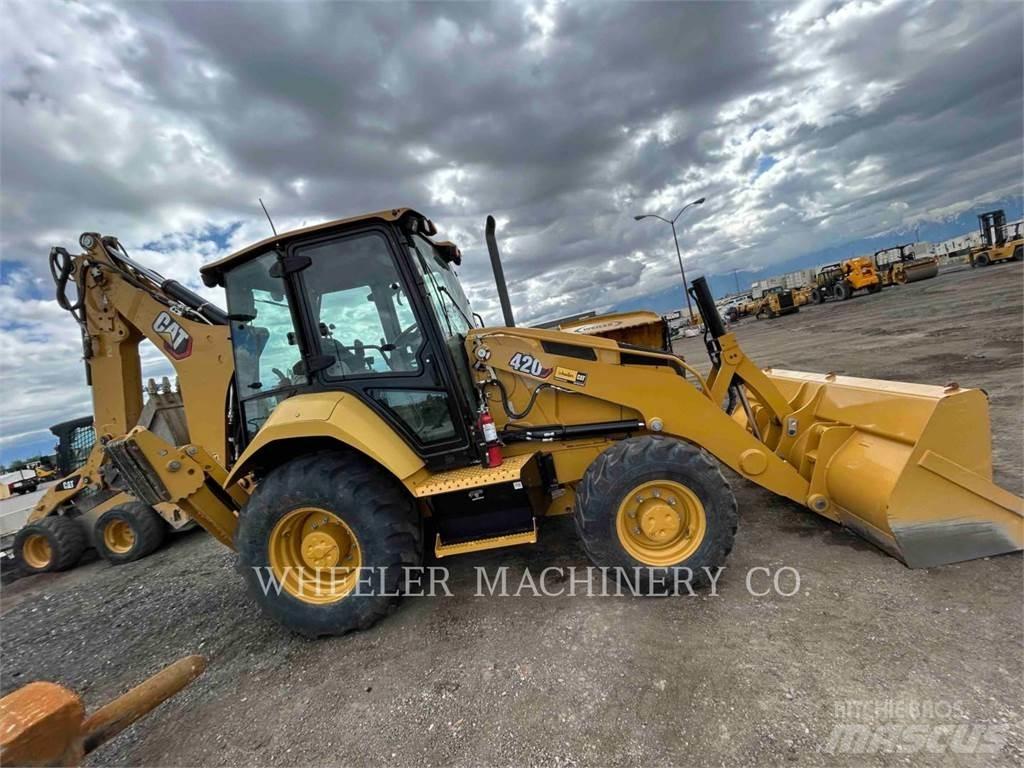 CAT 420 CF 反鏟裝載機