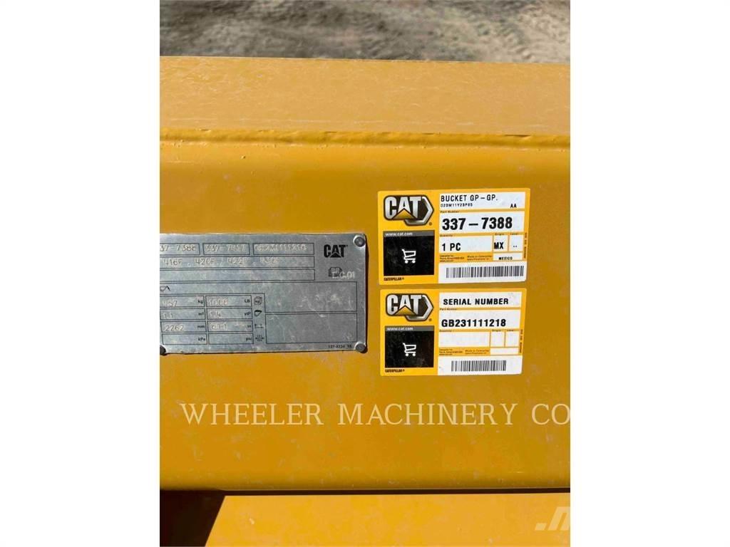 CAT 420 TH 反鏟裝載機