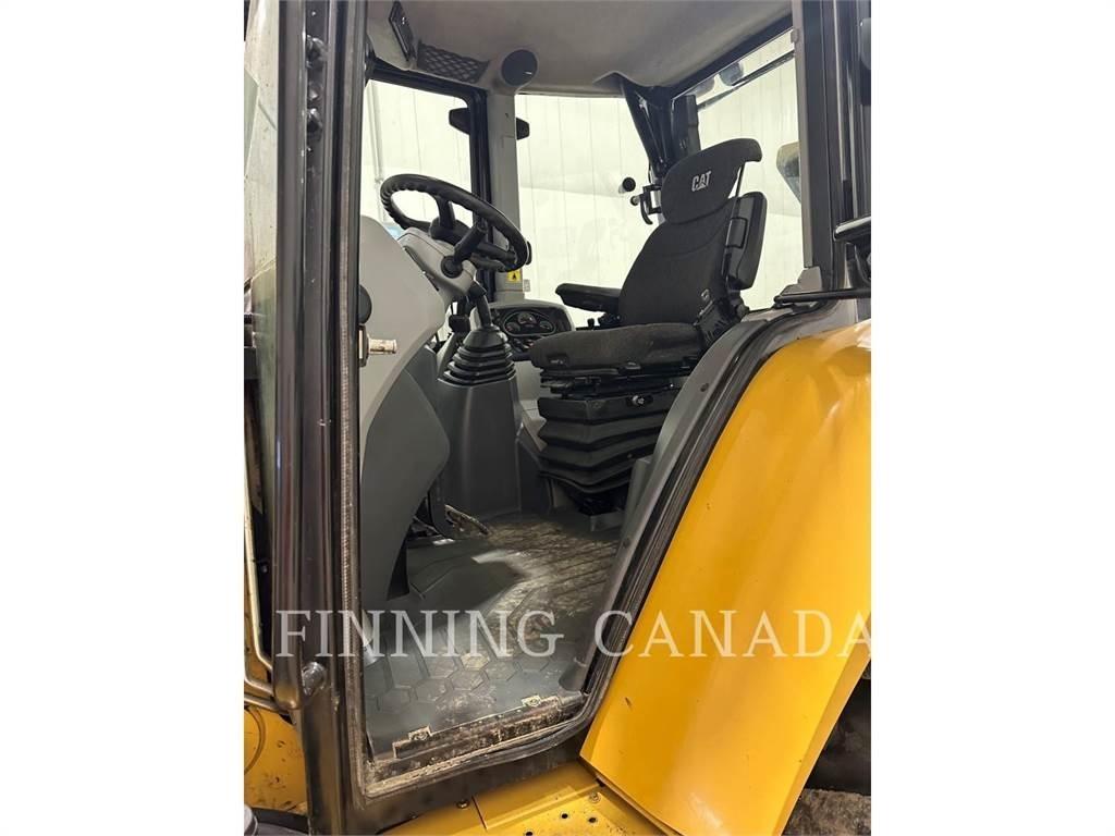 CAT 420F2 反鏟裝載機
