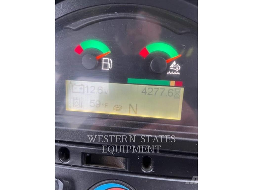 CAT 420F2 反鏟裝載機