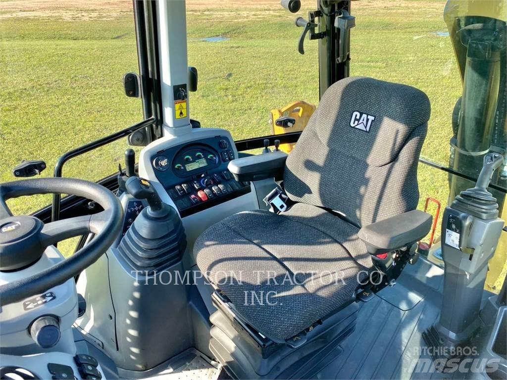 CAT 420F2 反鏟裝載機