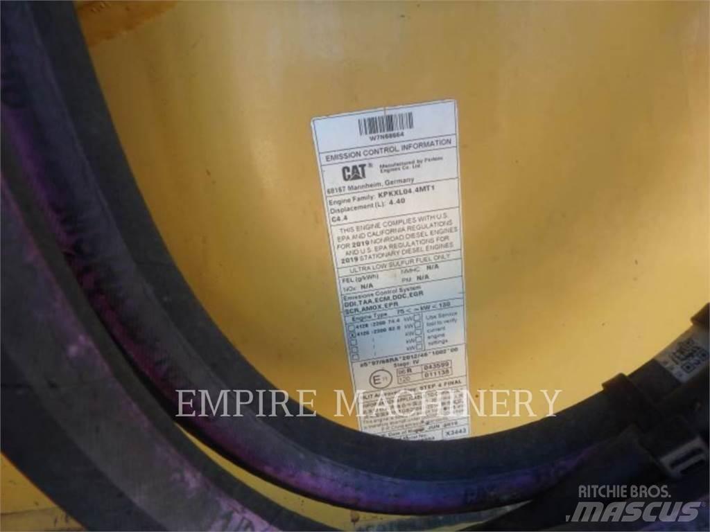 CAT 420F2 4EO 反鏟裝載機