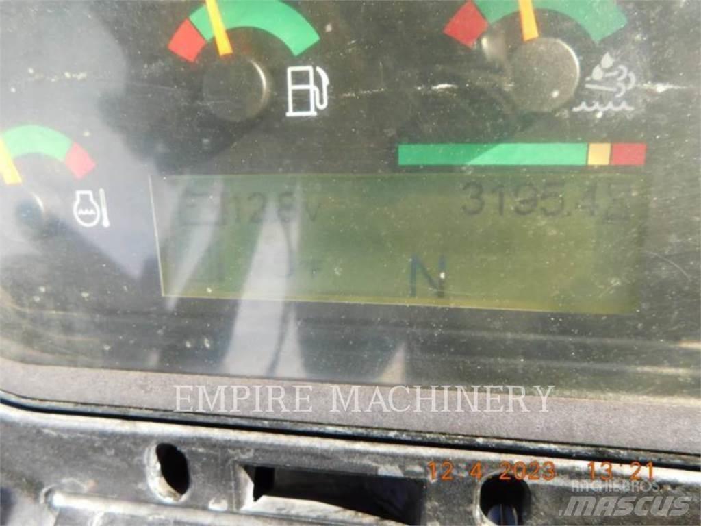 CAT 420F2 4EO 反鏟裝載機
