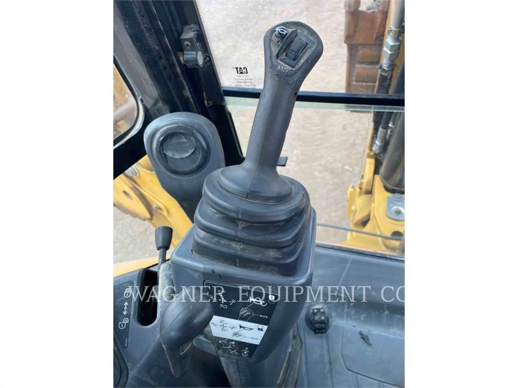 CAT 420F2 4WDE 反鏟裝載機