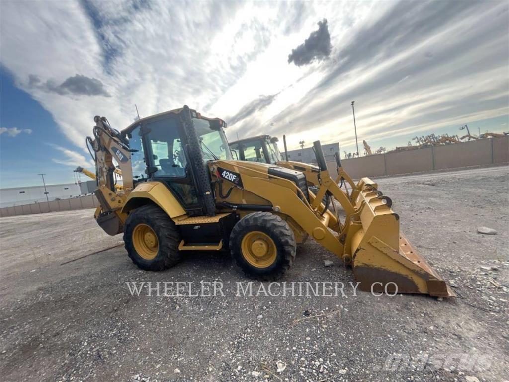 CAT 420F2 E 反鏟裝載機