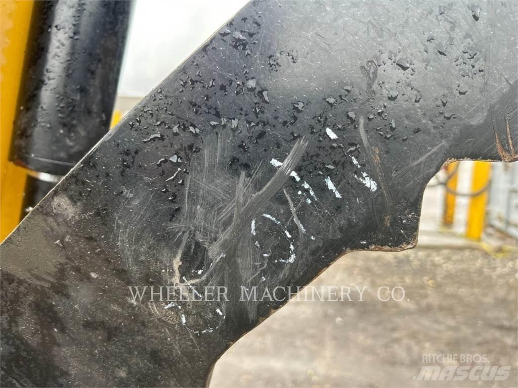 CAT 420F2 THAS 反鏟裝載機