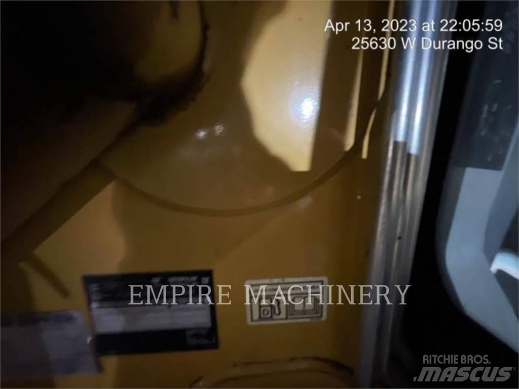 CAT 420F24EOIP 反鏟裝載機