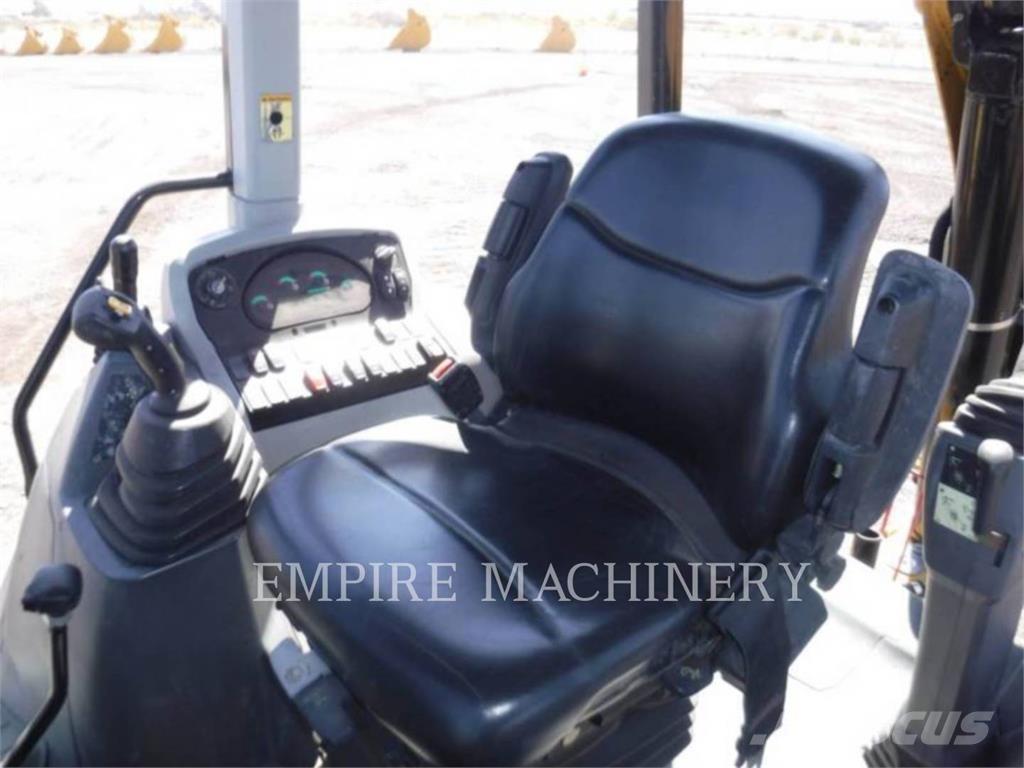 CAT 420F24EOIP 反鏟裝載機