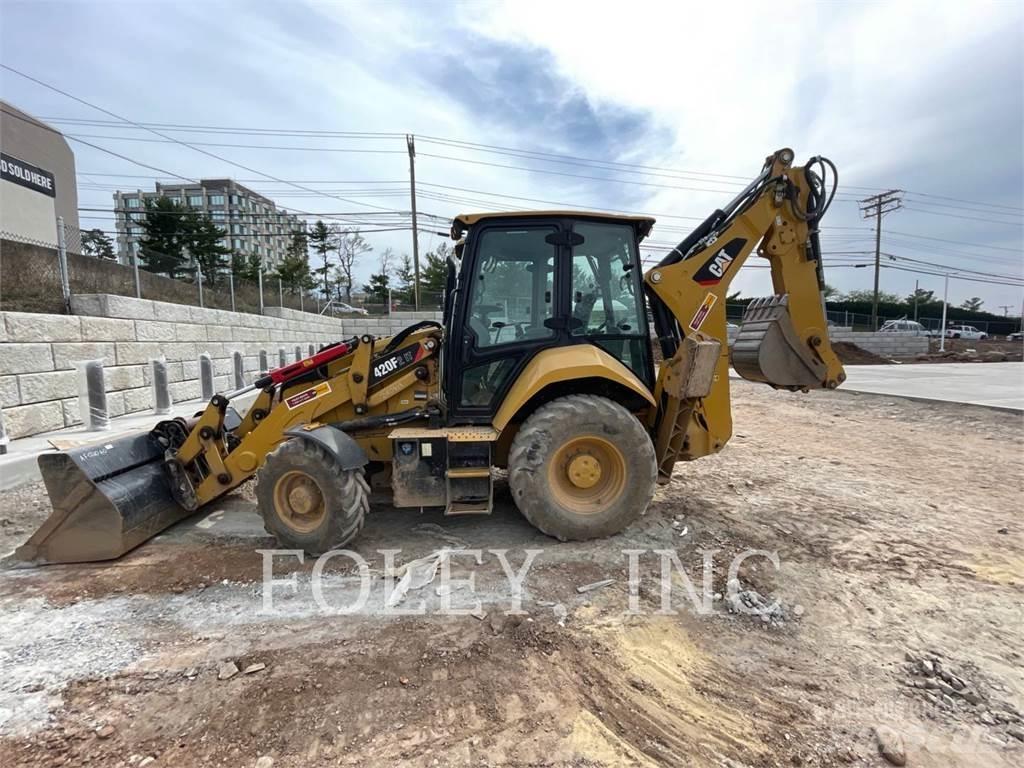 CAT 420F2IT 反鏟裝載機