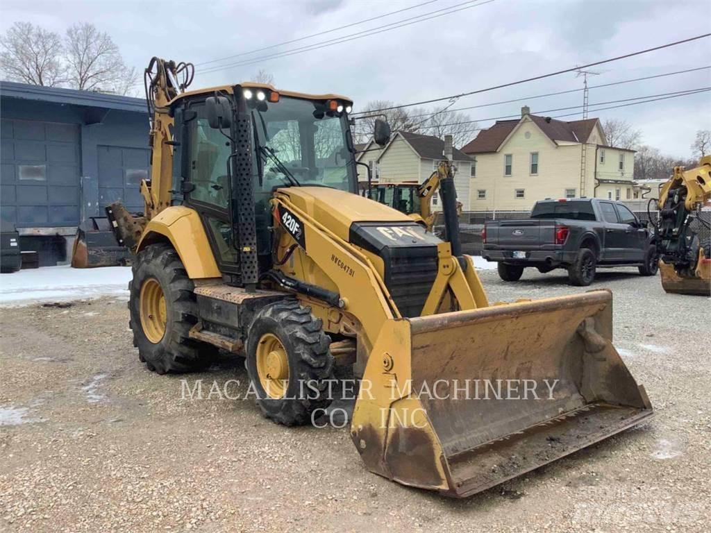 CAT 420F2ST 反鏟裝載機